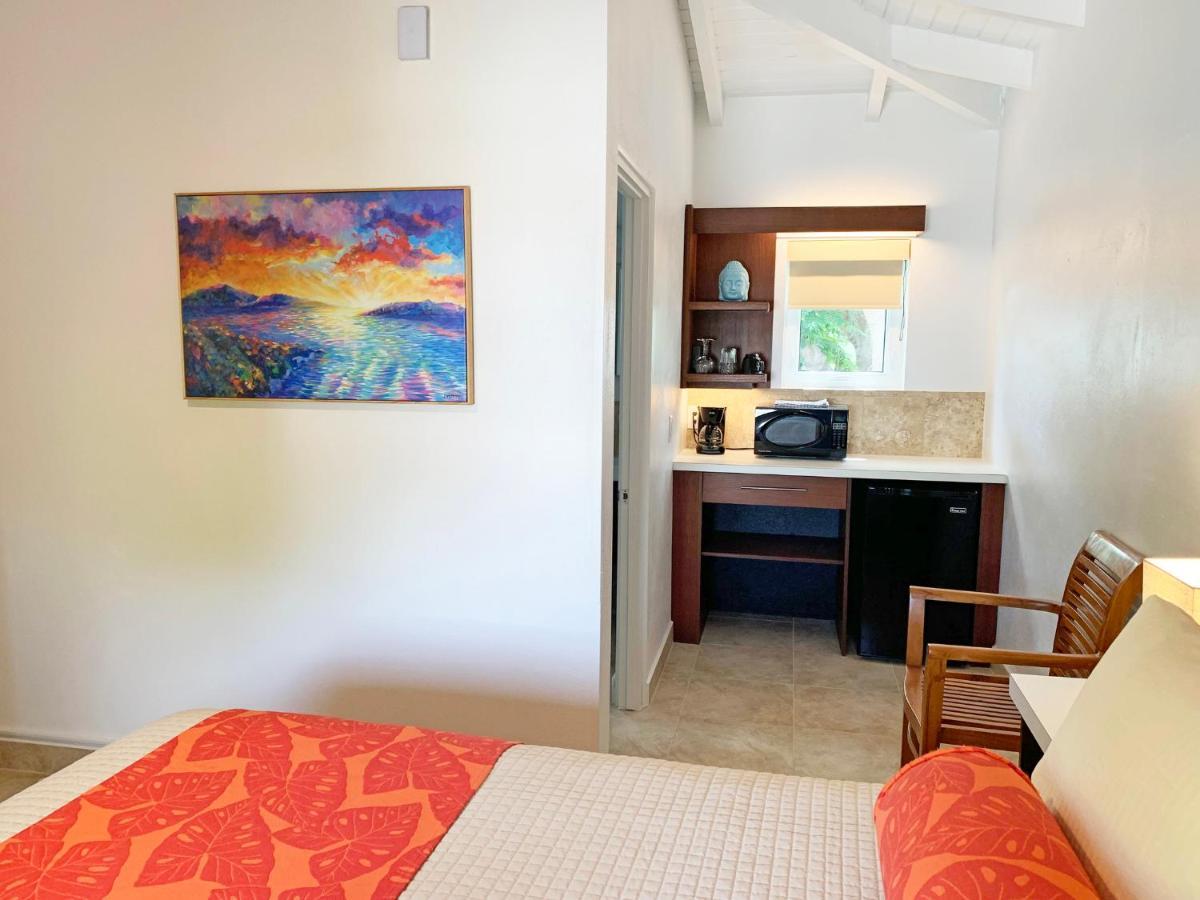 Sand Castle On The Beach - Adults Only Frederiksted Bagian luar foto