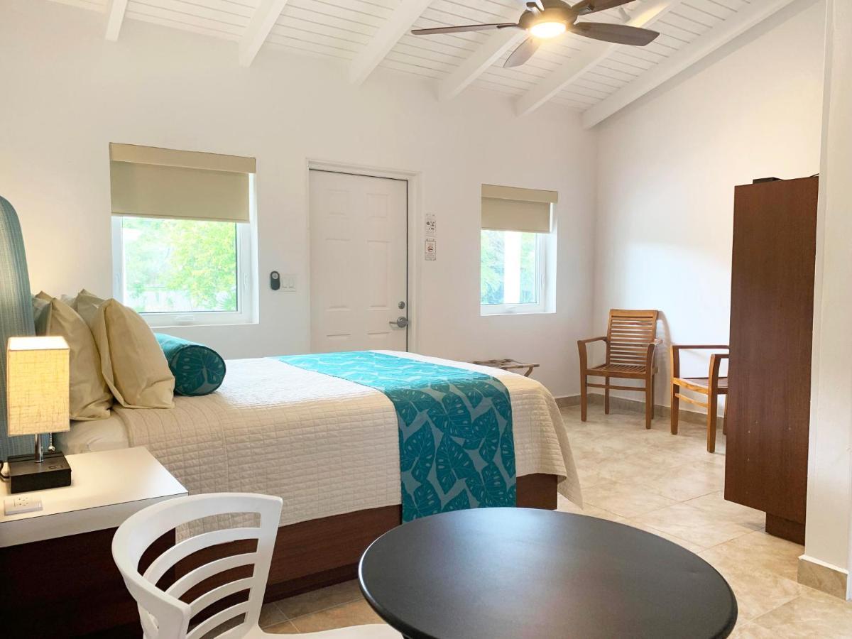 Sand Castle On The Beach - Adults Only Frederiksted Bagian luar foto