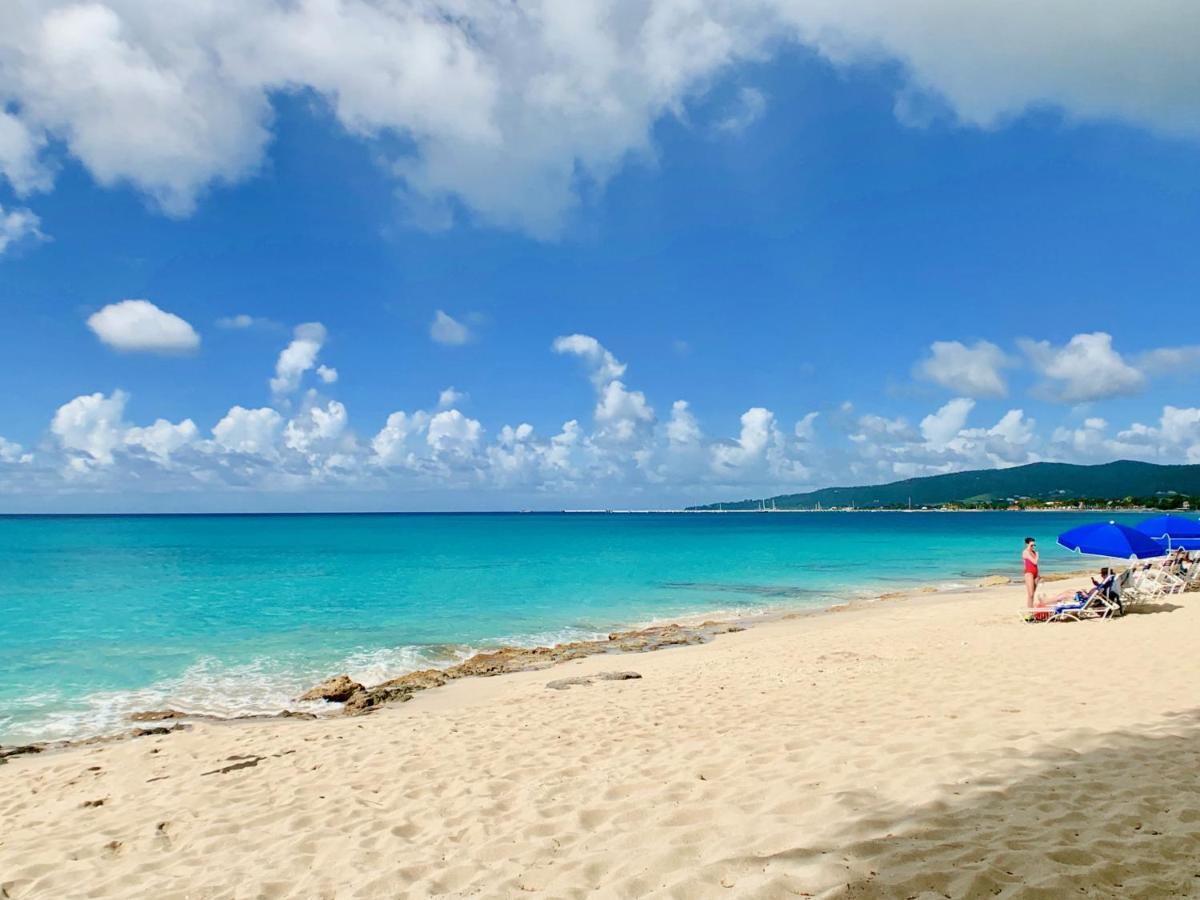 Sand Castle On The Beach - Adults Only Frederiksted Bagian luar foto